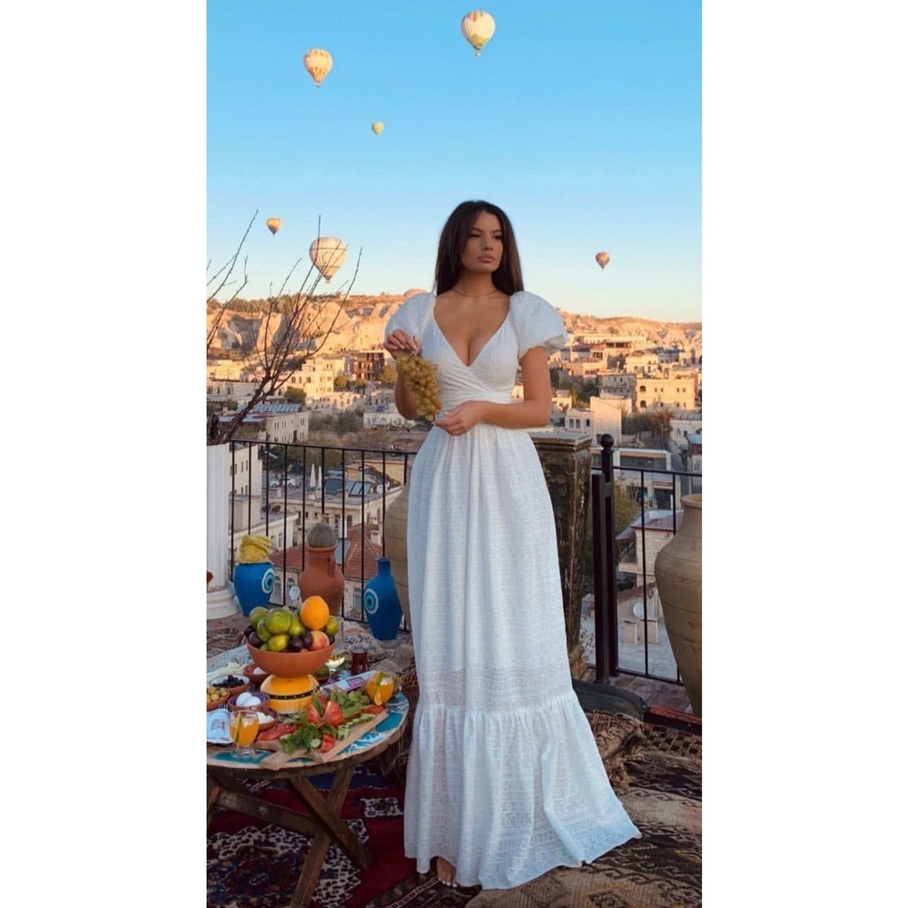Alamour the Label Lara White‎ Maxi Dress Sz S